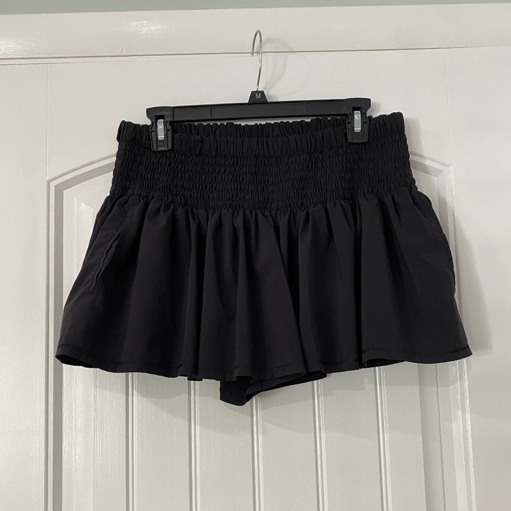 Lululemon shorts look like skirt